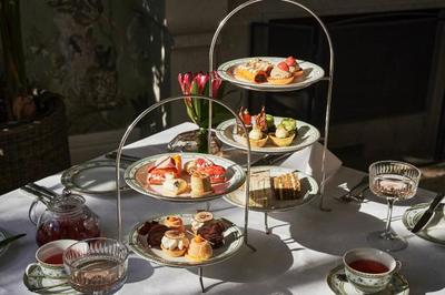 星级酒店开启限定月饼礼盒,开普敦贝梦德纳尔逊山酒店餐饮种类焕新|美食情报